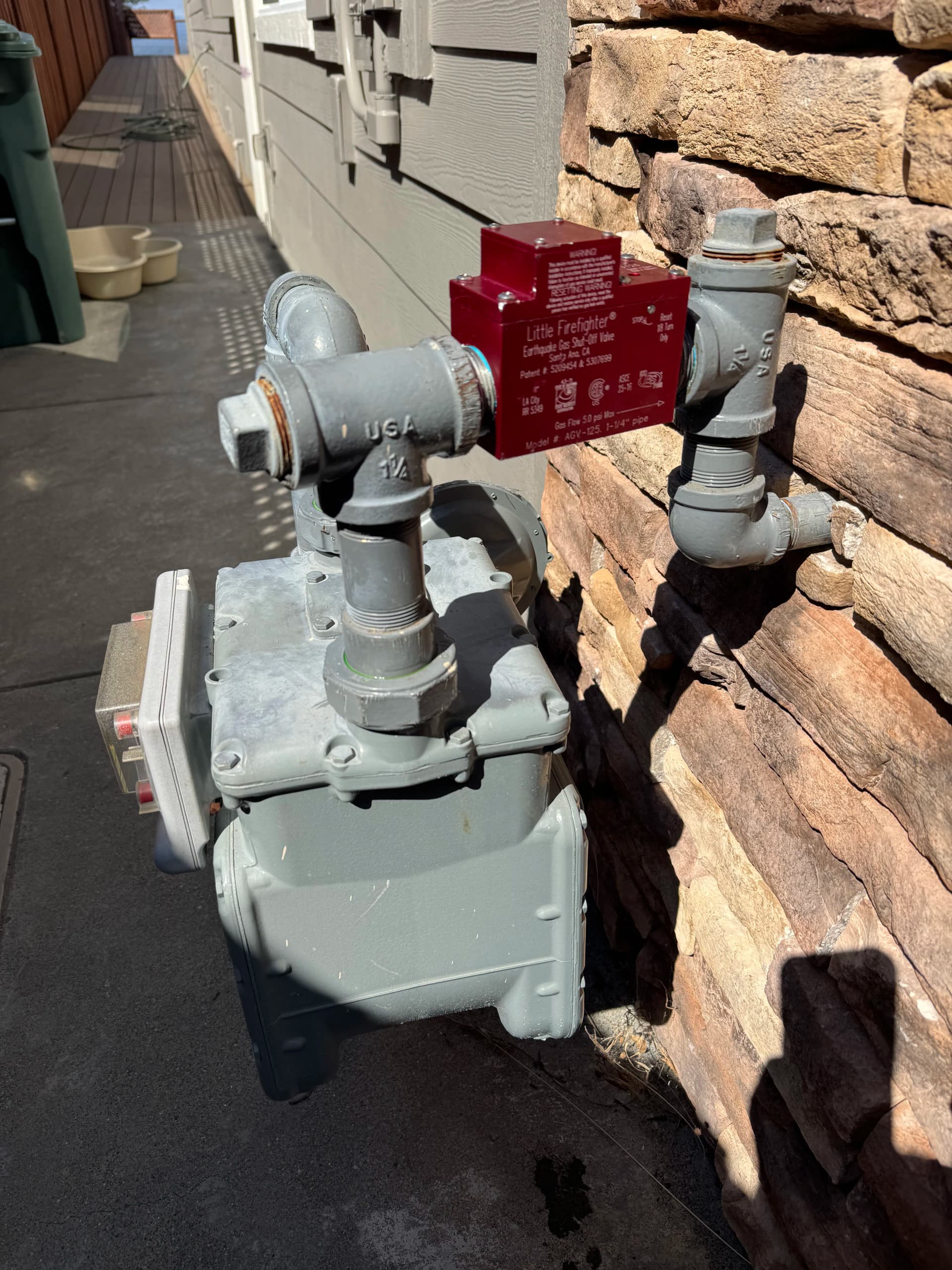 Seismic Gas Shut-Off Valve Installation - Is Your Home Protected? image