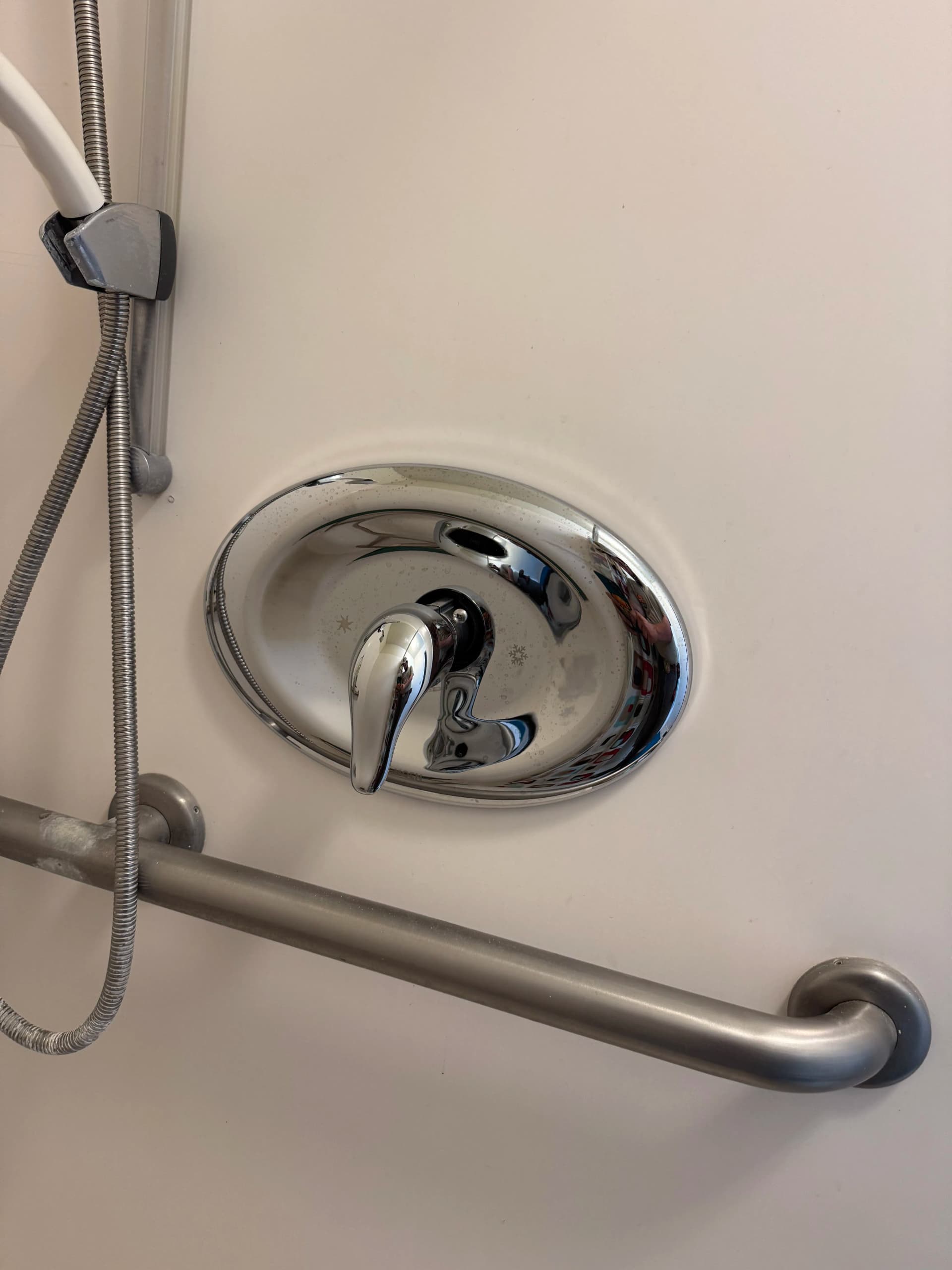 Gallery photos for Swapping Out an Outdated Shower Valve for a Moen Posi-Temp: Image #1